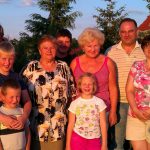 lucyna_schiesler_z_d._rozycka_19_lipca_2011_r._w_miejscowosci_goscim_na_ziemi_lubuskiej_z_rodzina